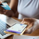 EMAG bagă o taxă ascunsă: Toate comenzile vor fi mai scumpe!