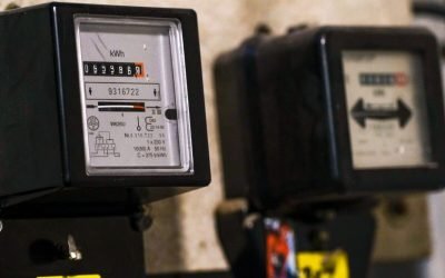 <p id=”p-0″>Una dintre principalele provocări pentru România rămâne nivelul ridicat al preţurilor la energie în orele de vârf, iar soluţiile sunt creşterea producţiei interne, investiţii în capacităţi de stocare şi o gestionare mai eficientă a consumului, consideră Cristian Buşoi, secretar de stat în Ministerul Energiei, .</p> „Una dintre principalele provocări pentru România rămâne nivelul ridicat al preţurilor la energie în orele de vârf