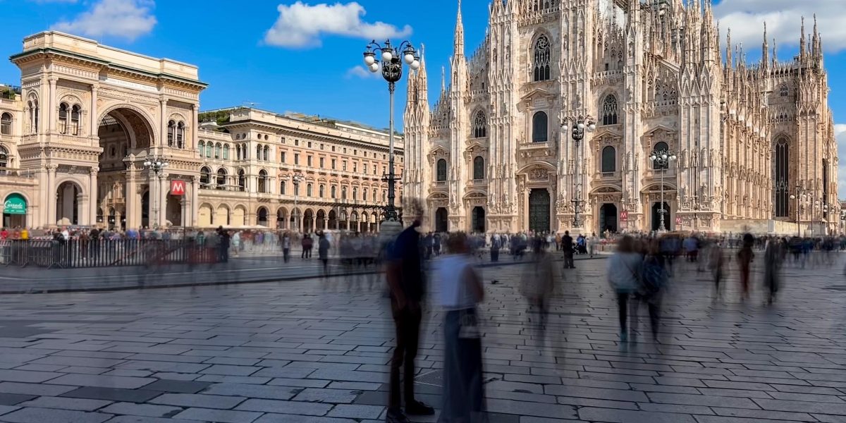 Pilotul de Formula 1, curtat de tinere! Cine e ”norocoasa”