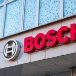 Șefii Bosch și Aumovio dau vina pe birocrația din România, după concedieri