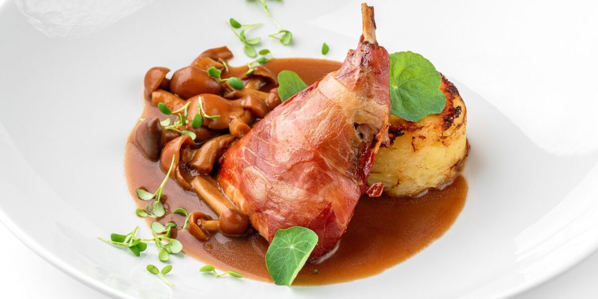 Friptură de miel refuzată? Iepurele, deliciul pascal sănătos și gustos