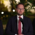 ”Negocieri cu posibili transfugi AUR”, anunță un lider politic important