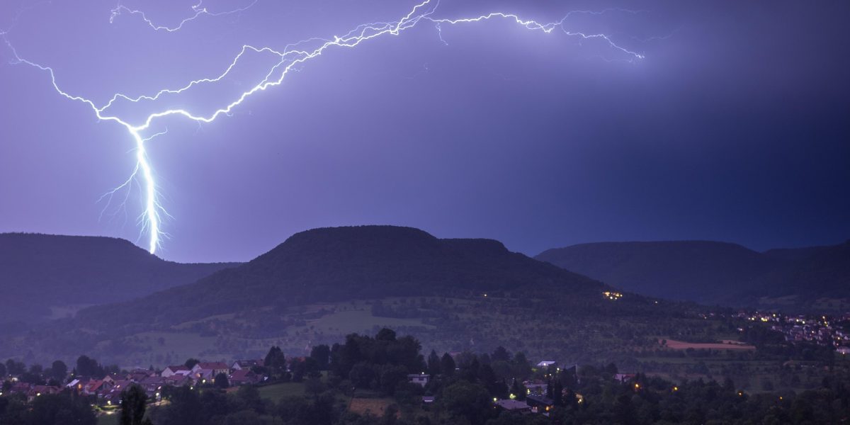 Bulgar fulgerat mortal pe munte: Tragedie pentru un turist