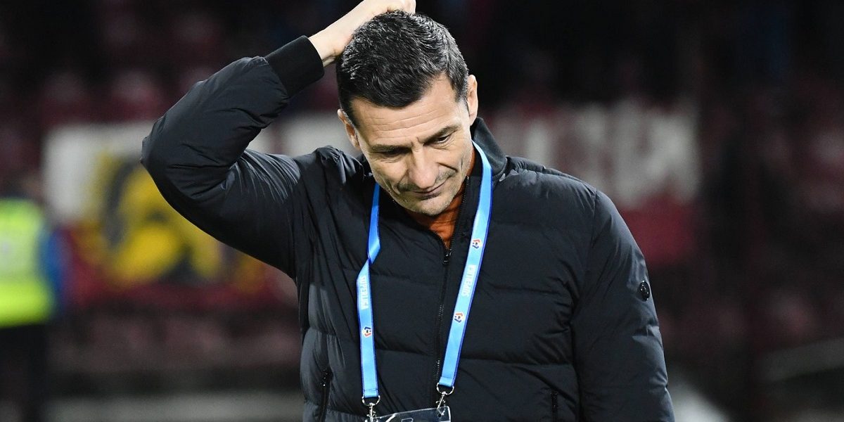 Gâlcă înțelege furia fanilor Rapidului, dar cere concentrare pentru meciul următor București – Antrenorul echipei Rapid, Costel Gâlcă, a reacționat după înfrângerea suferită de giuleșteni în fața celor de la U Cluj