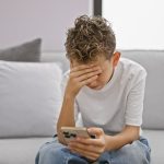 Generația Z, mai degrabă sinceră: Adevărul despre tinerii din România