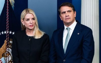 Pam Bondi, demisă din funcția de procuror general al SUA Donald Trump a demis-o pe Pam Bondi din funcția de procuror general, potrivit unei declarații publicate pe rețelele de socializare