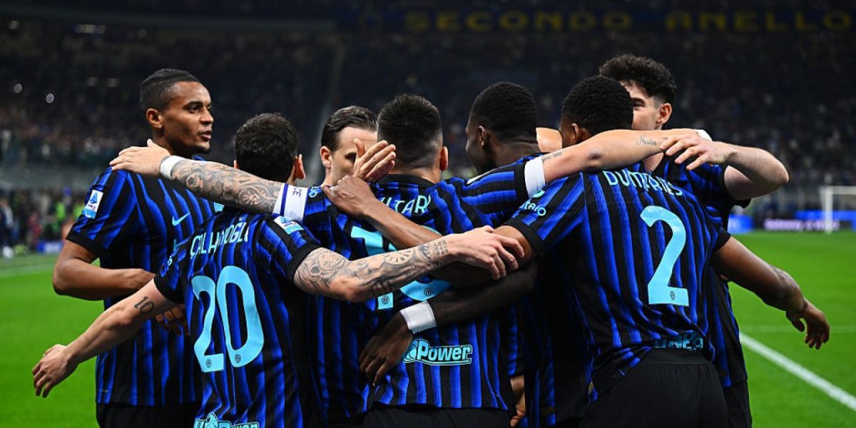 Inter – AS Roma, spectacol cu goluri și suspans pe „Giuseppe Meazza” Milano a fost scena unui meci spectaculos în Serie A, duminică seara, pe „Giuseppe Meazza”