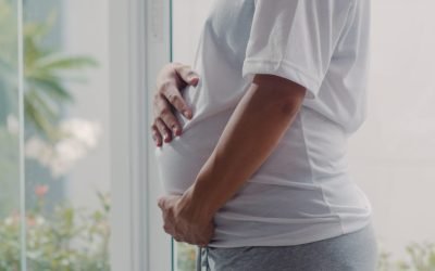 Panourile anti-cezariană, fake news periculoase pentru mame și bebeluși