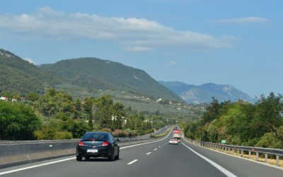 Amenzi USTURĂTOARE te așteaptă: Ce riscă românii care încalcă legea?