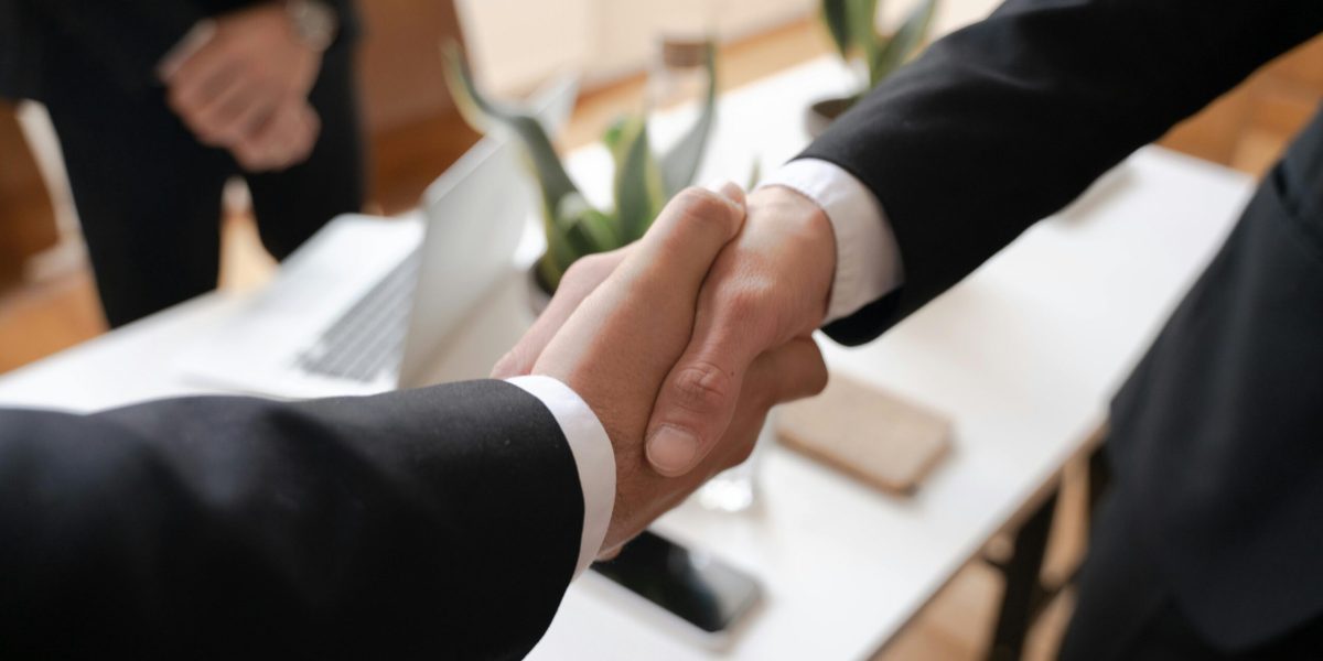 Piața de fuziuni și achiziții: Un trimestru de foc în România (2026)