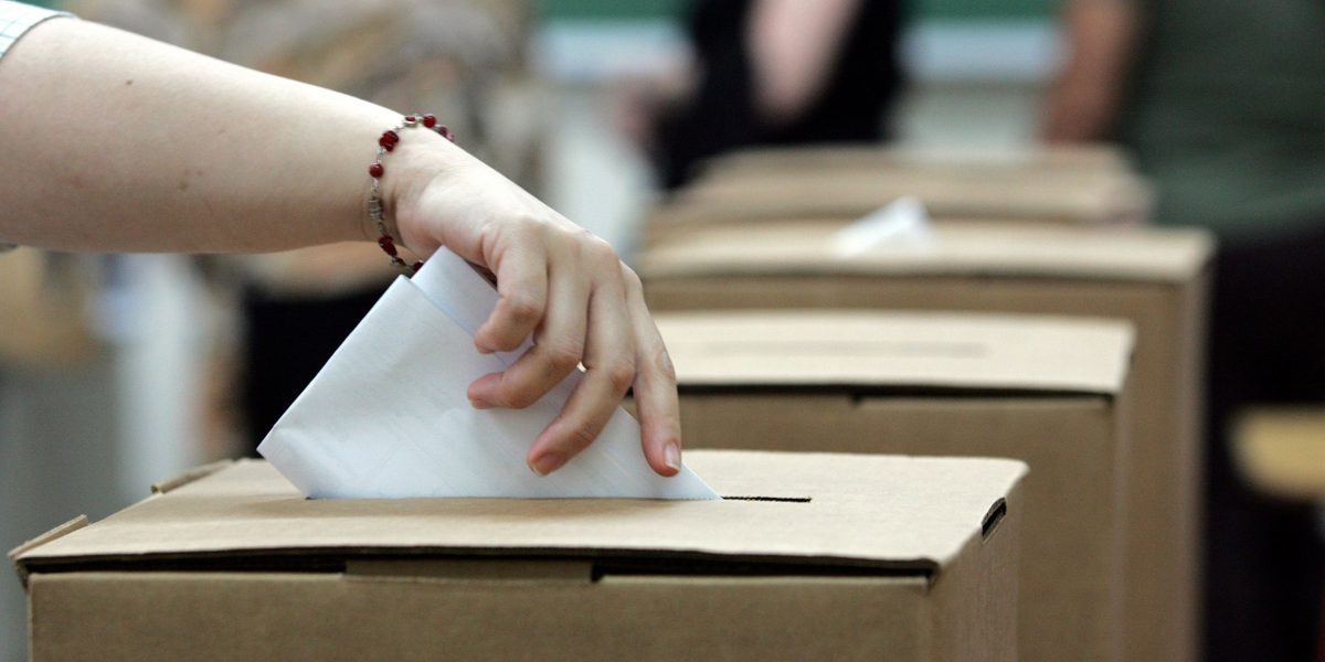 Ungaria la vot: Prezență bună la urne de la ora 7:00, scrutin crucial