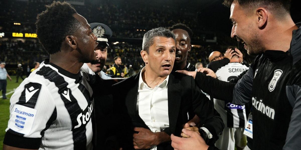 Răzvan Lucescu, eroul grecilor: Aplauze și îmbrățișări la revenirea pe teren