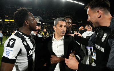 Răzvan Lucescu, eroul grecilor: Aplauze și îmbrățișări la revenirea pe teren