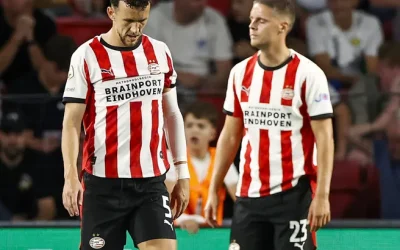 PSV Eindhoven, la un pas de titlu în Eredivisie, primește vizita lui FC Utrecht Eindhoven, Olanda – PSV Eindhoven, liderul campionatului olandez de fotbal, Eredivisie, se pregătește să joace pe teren propriu împotriva formației FC Utrecht, într-un meci crucial pentru soarta titlului