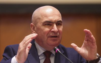 Consilier BNR, apărare vehementă pentru Bolojan: “Ilie sărăcie”, nedrept