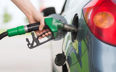 Rompetrol dă lovitura pe piața carburanților: Benzina sub 8,6 lei/litru Prețul benzinei a scăzut dramatic la stațiile Rompetrol, ajungând la 8,59 lei/litru, după o nouă ieftinire de 32 de bani pe litru