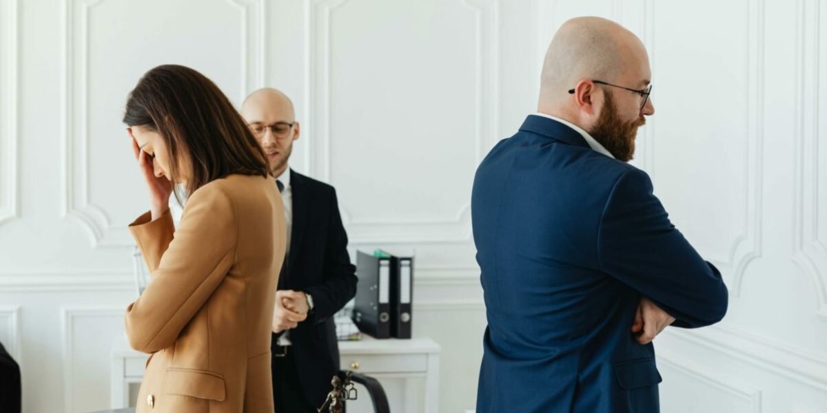 Riscăm să ne uităm limba: Vocile românilor, în pericol?