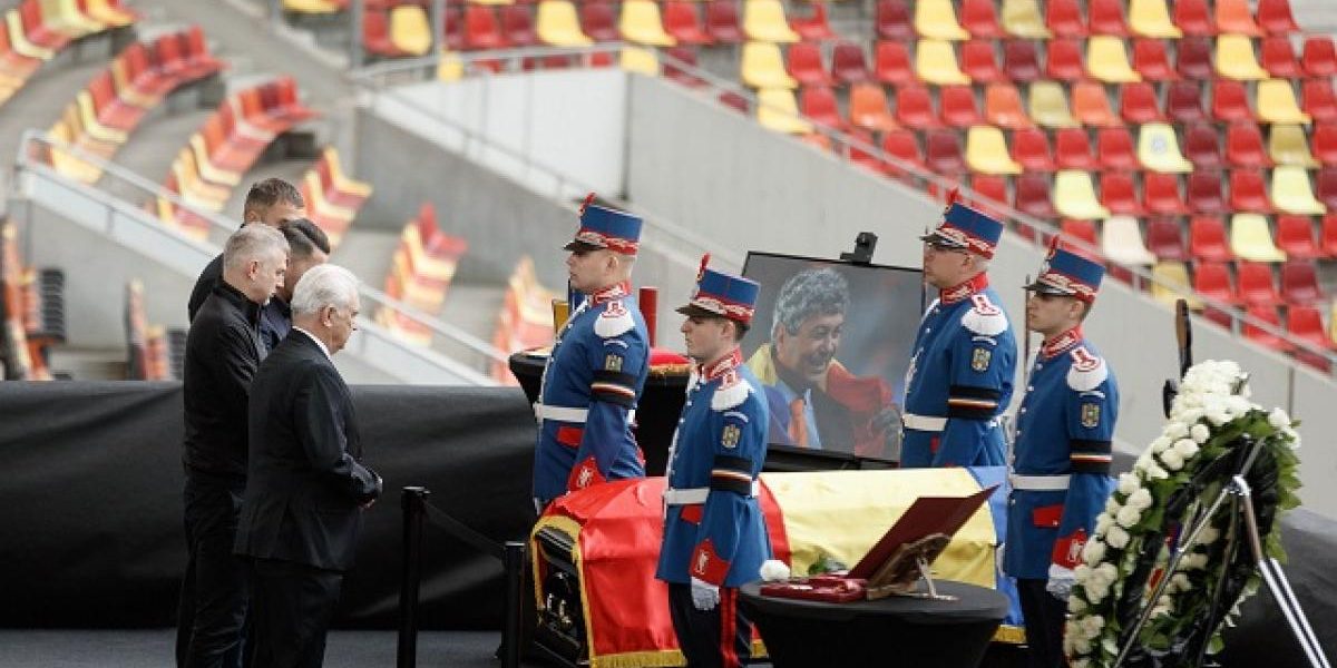 Mircea Lucescu, legenda fotbalului românesc, a revenit pentru un ultim omagiu pe Arena Națională