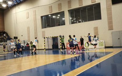 CSM București învinge Corona Brașov într-un meci dominat Echipa de handbal feminin CSM București a învins joi, pe terenul celor de la Corona Brașov, cu scorul de 36-29, în etapa cu numărul 19 a Ligii Florilor