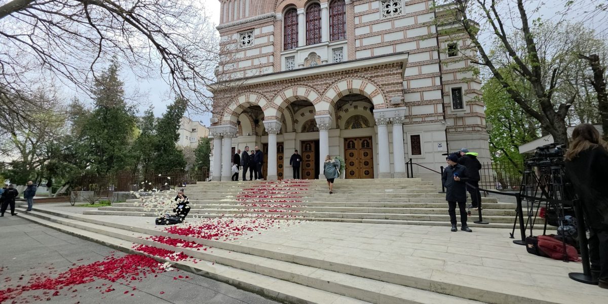 Vineri, 10 aprilie 2026, Bucureștiul își ia rămas bun de la legenda fotbalului românesc, Mircea Lucescu