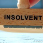 Lege pentru datornici: Românii cu credite pot scăpa de datorii mai ușor