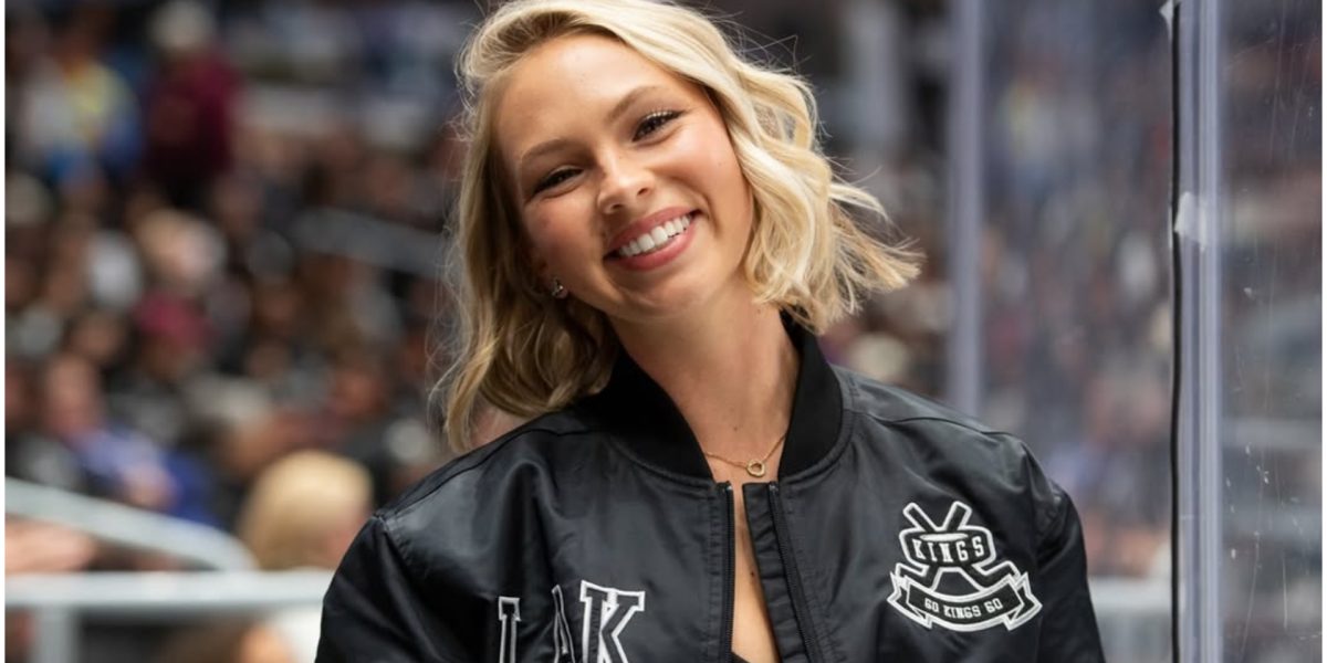 Vedeta din Premier League, viral cu iubita pe post de halteră!