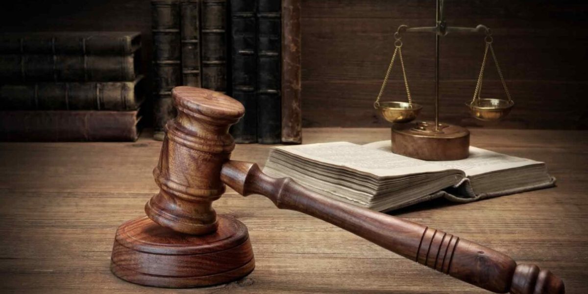 Desființarea Institutului pentru Drepturile Omului: 45 de zile pentru concedieri