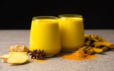 Laptele Auriu: Secretul unui somn odihnitor dezvăluit. Ajută?