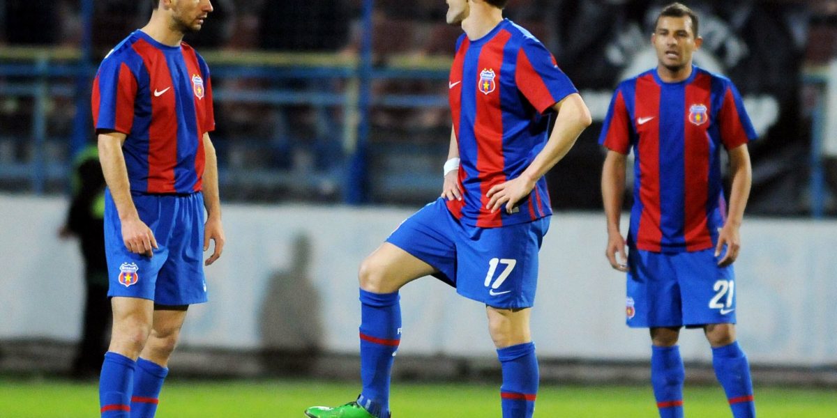 Apariție rară de Paște: Fotbalistul român ruinat, surprins!