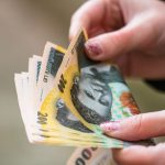 Salariul mediu net, 5.557 lei în februarie 2026: Creștere de 3,8% în România