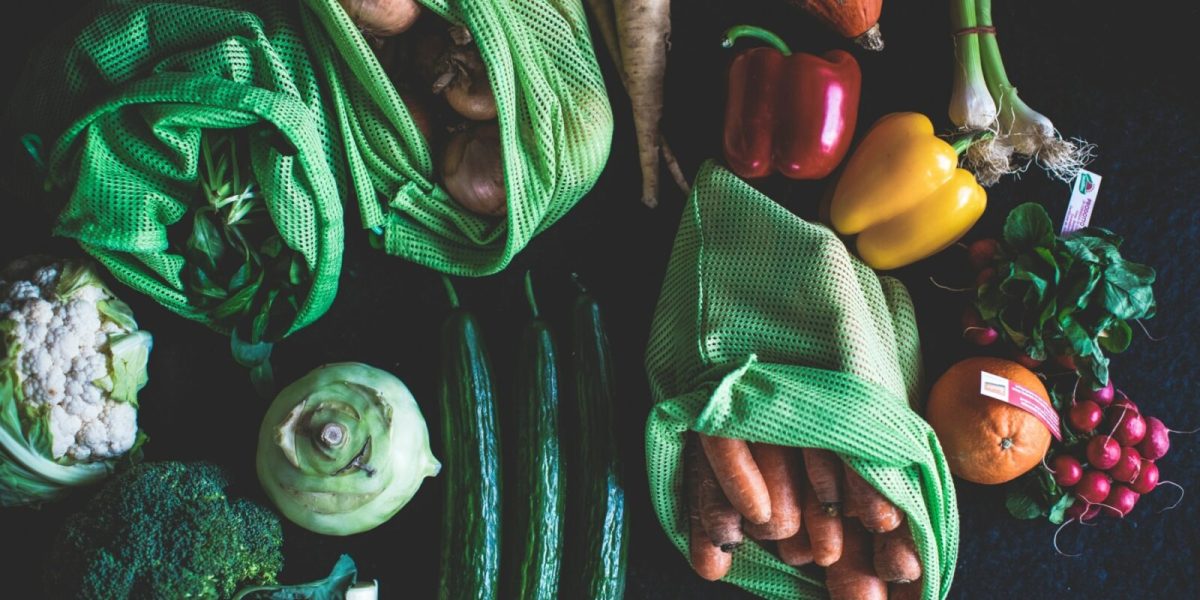 Risipa alimentară, obligatoriu de redus: Fermieri, procesatori și HoReCa, vizați de noile reguli Începând cu 1 aprilie 2026, lupta împotriva risipei alimentare se intensifică în România