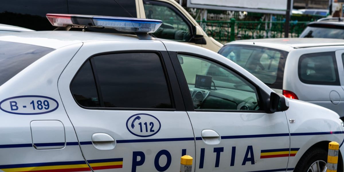 Orădean falsificator: S-a dat „mamă” de minor, a fraudat carduri pentru asistați