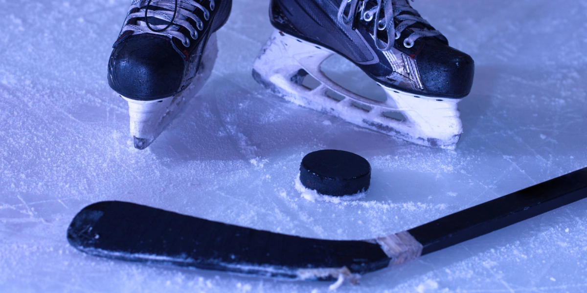 Matthew Schaefer, tânărul fundaș de la New York Islanders, a egalat un record istoric în hocheiul profesionist nord-american