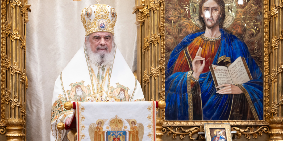 Patriarhul Daniel, apel la pace, compasiune și fapte bune de Paște