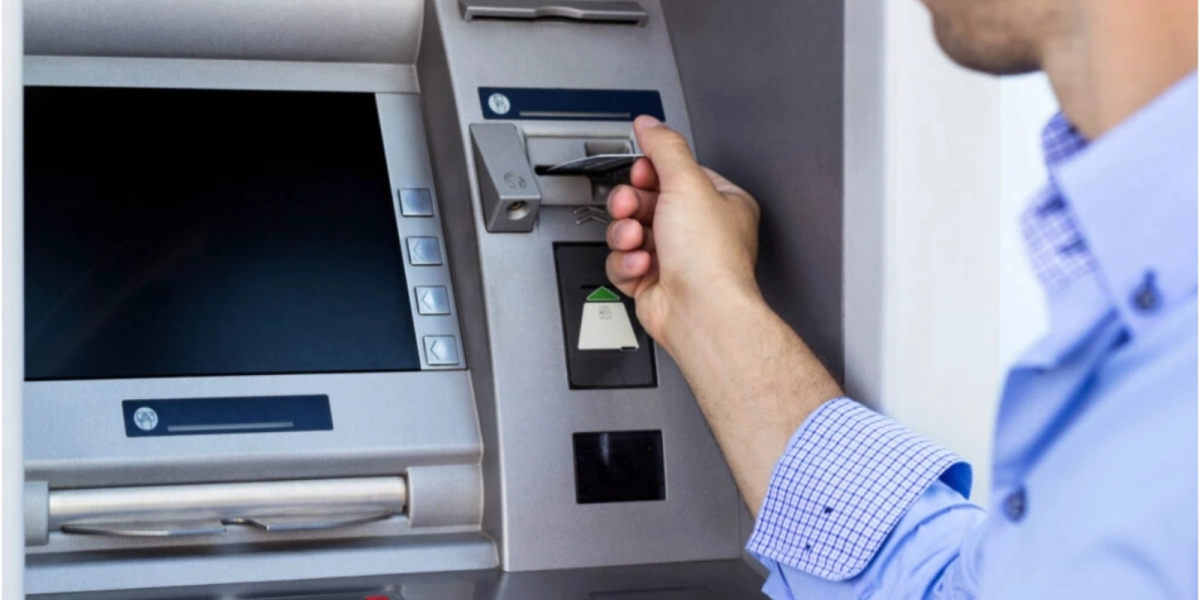 București: Peste 10.000 de bancomate AU „dispărut” în Europa în 2024