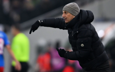 PAOK Salonic, echipa antrenată de Răzvan Lucescu, a remizat duminică seară, scor 0-0, pe teren propriu, cu Panathinaikos, în prima etapă a play-off-ului din Grecia