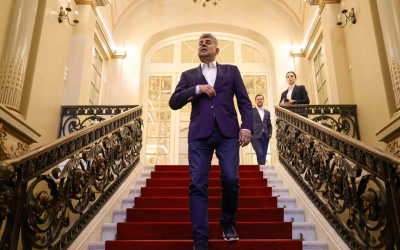 Ciolacu, „microbistul” cu apel celebru: Bolojan, demisia prin celebra formulă din fotbal