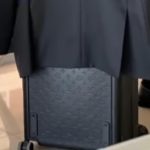 Ministrul Agriculturii, Florin Barbu, cu geantă Vuitton de 5.000 de euro: „Nu știu!”