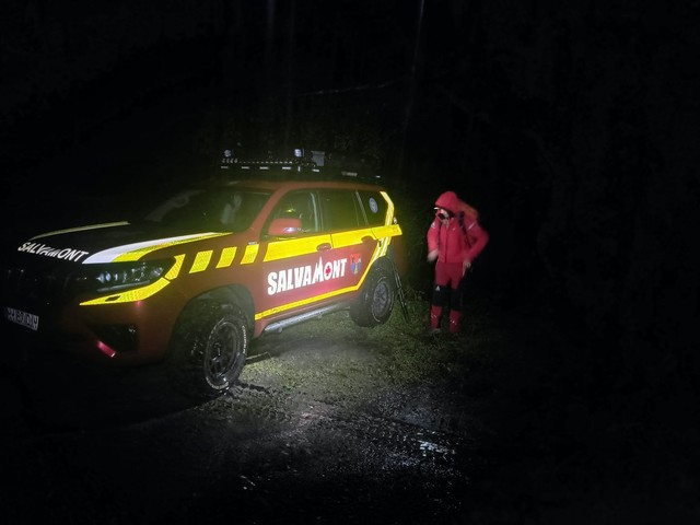 Maramureș: Doi ucraineni, unul diabetic, blocați pe munte de Salvamont