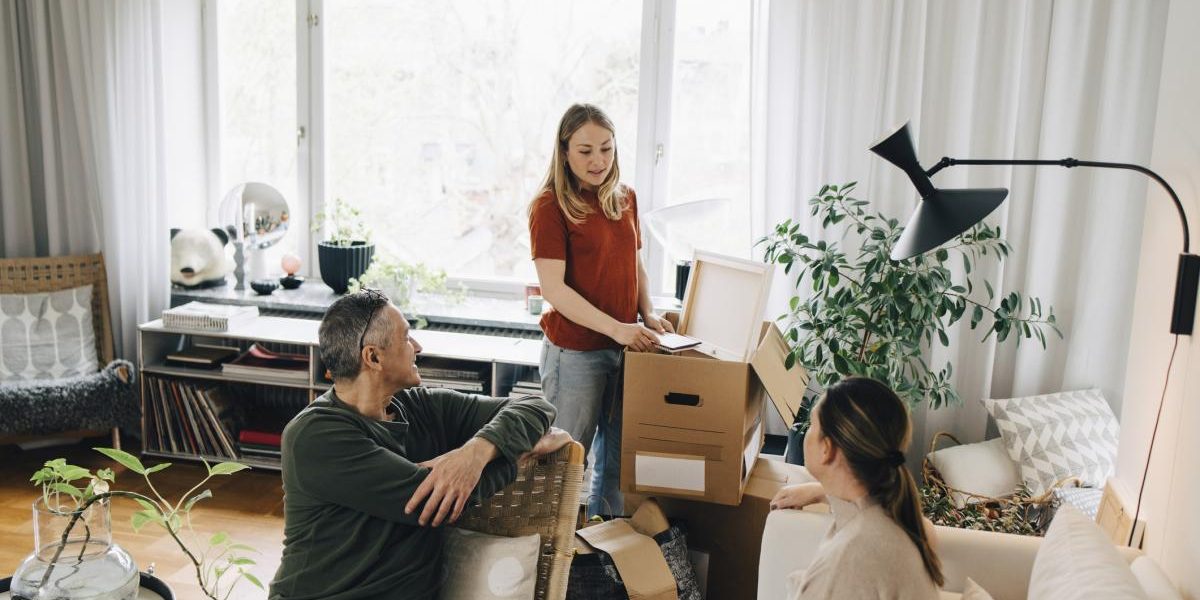 Mentalitatea Generației Z: Părinții, „sponsori” la maturitate, pentru studii sau nu