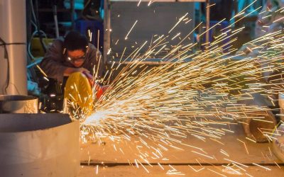 Românii, campioni la muncă în UE: Salariu mizer, 13,6 euro/oră!