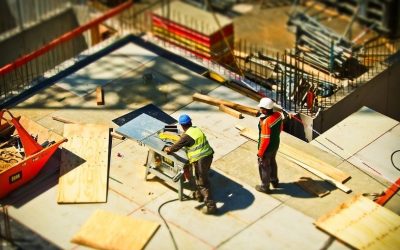 Criză în construcții: Românii se pregătesc de scăderi masive în 2026