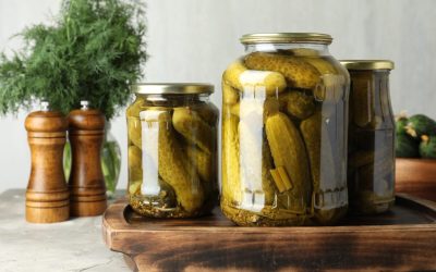 Murături: Oțet sau saramură? Ce e mai SĂNĂTOS și de ce pentru organism