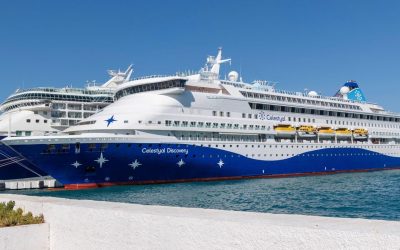 O croazieră de lux traversează Strâmtoarea Ormuz: Traficul, în scădere