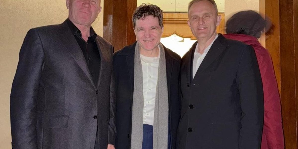 Unde a fost văzut Klaus Iohannis: Imaginile care fac furori în România