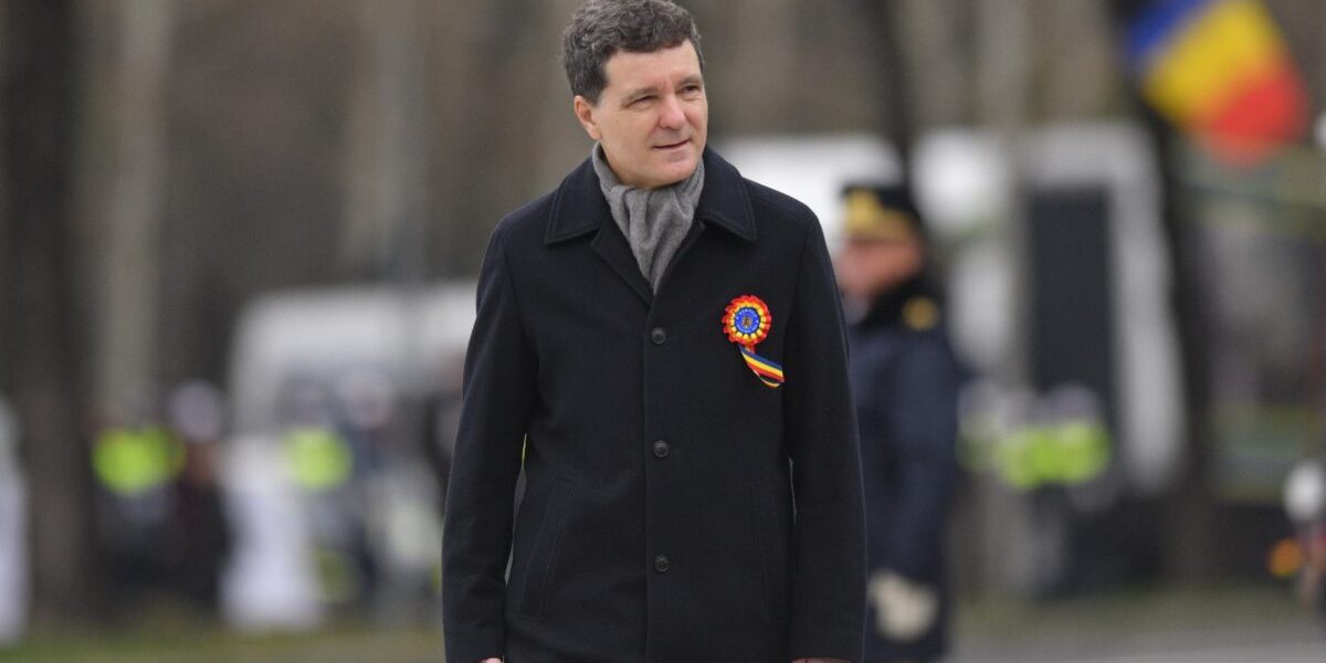 Anchetă: Bărbat strânge bani pentru asasinarea lui Nicușor Dan, anunță Poliția