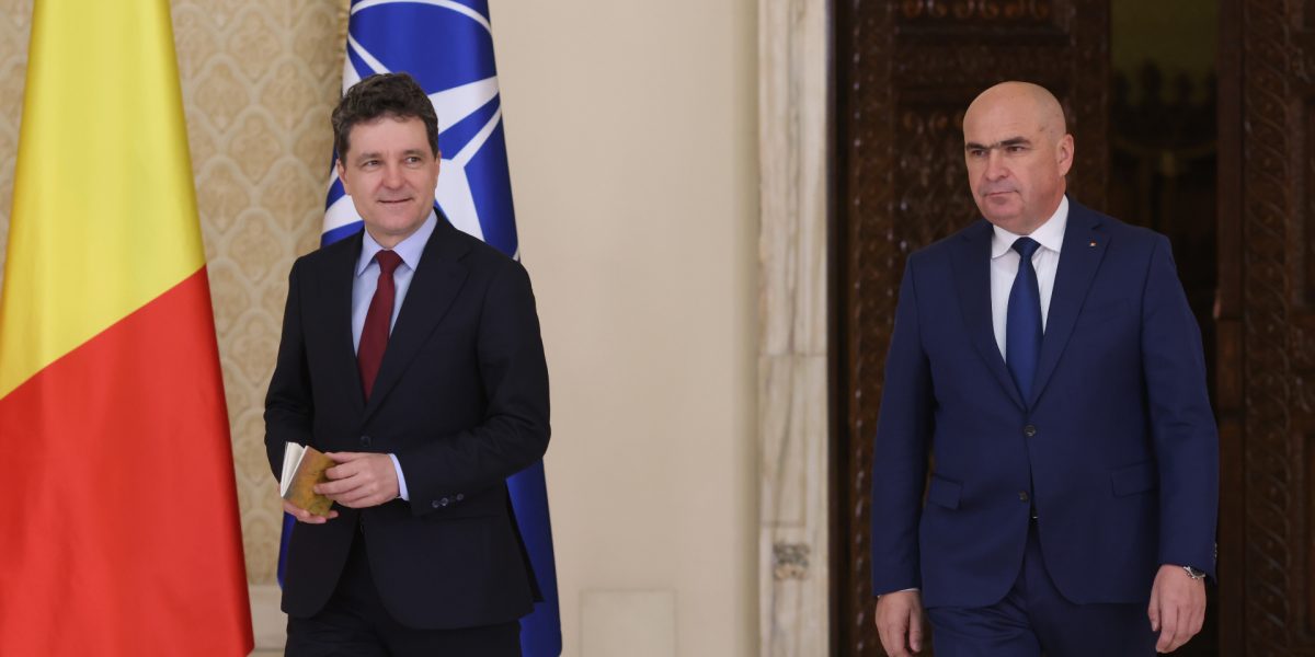 Bolojan și Georgescu, iubiți de români: Ce lideri au cea mai mare încredere