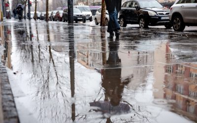Vremea dă bătăi de cap: Un factor dispare chiar diseară, celălalt continuă