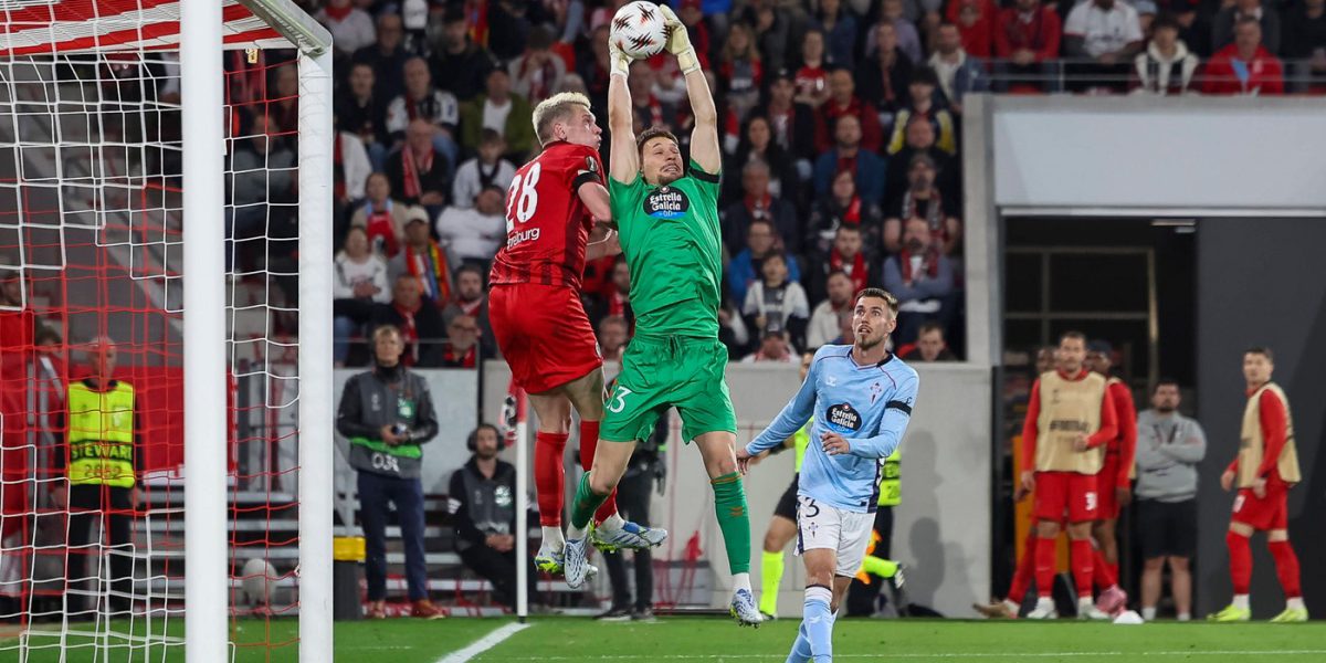 Echipa spaniolă Celta Vigo a suferit un coșmar în Germania, pierzând cu 3-0 în fața celor de la Freiburg, în prima manșă a sferturilor de finală din Europa League