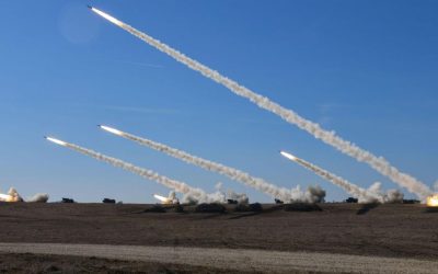 Noua cursă a AI: Marile puteri reiau „distrugerea reciprocă” din era nucleară